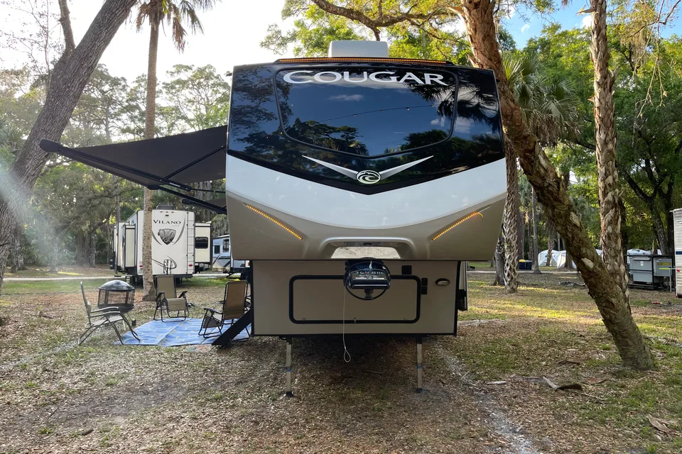 AMAZING 2023 RV - Must See 2BR! (Delivery Avail)