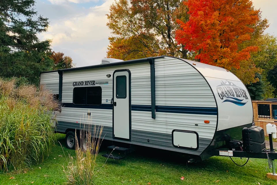 The Bunkhouse - 2020 Grand River 26’