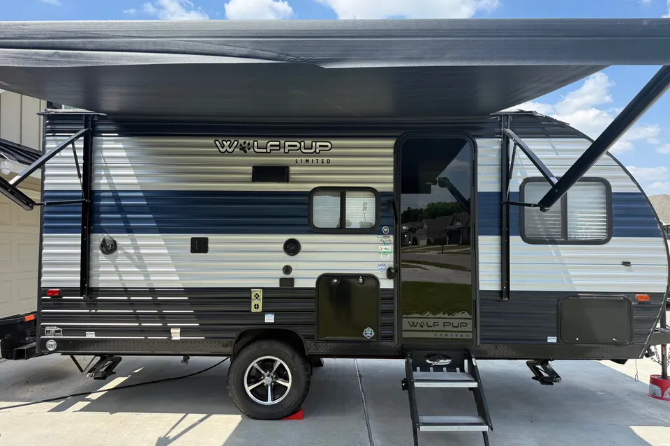 Tyler's Forest River 16BHS Travel Trailer
