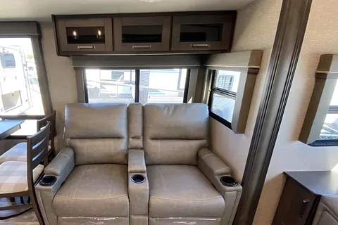 Luxury Family Getaway: Grand Design 367BHS