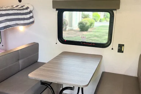 Family Memories Keystone Coleman 17B Travel Trailer