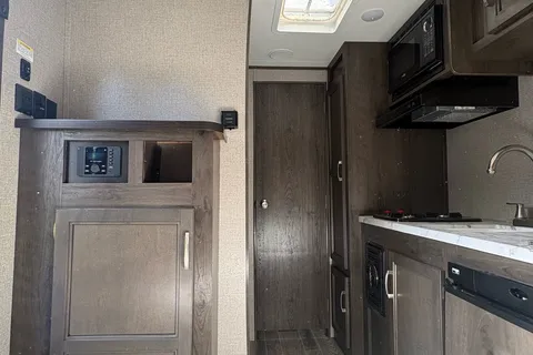 Island Explorer - Jayco Jay Flight Travel Trailer