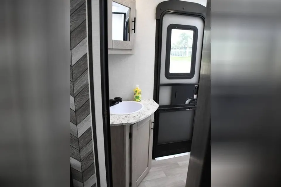 KZ C291BHK - Luxury Travel Trailer