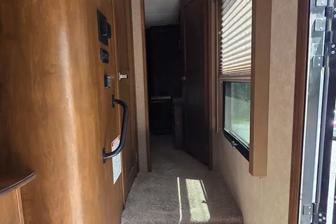 2015 Raptor Toy Hauler