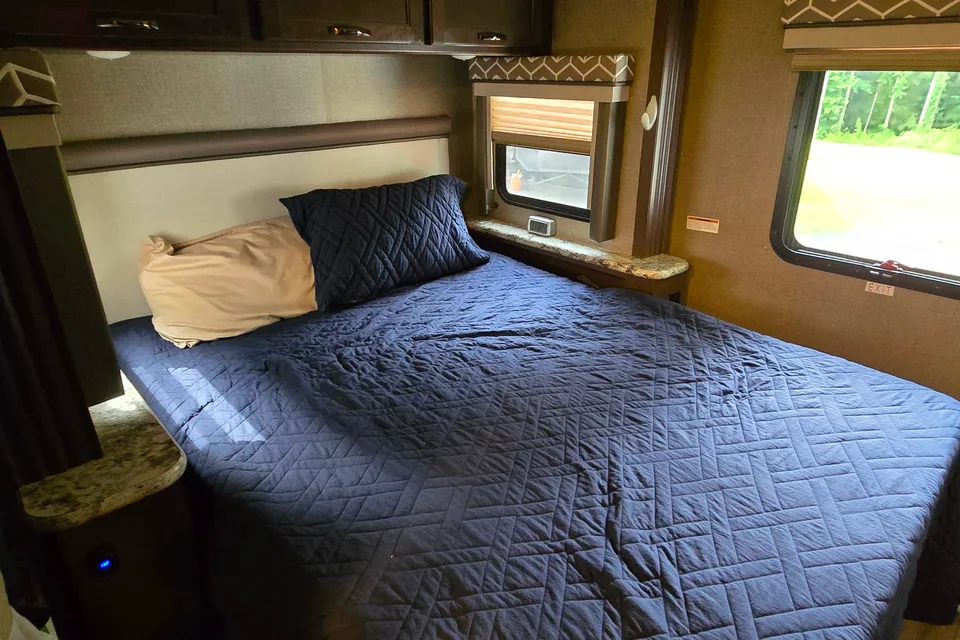 Jimmega's Class A Home Away from Home