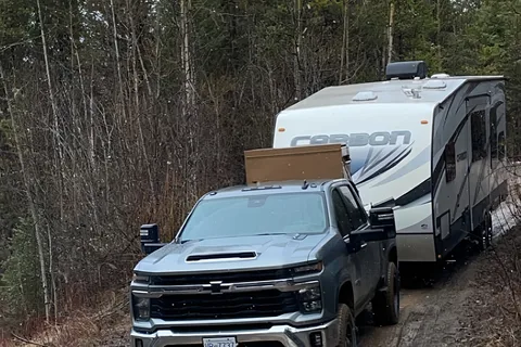 Sicamous Carbon 33 Toy Hauler