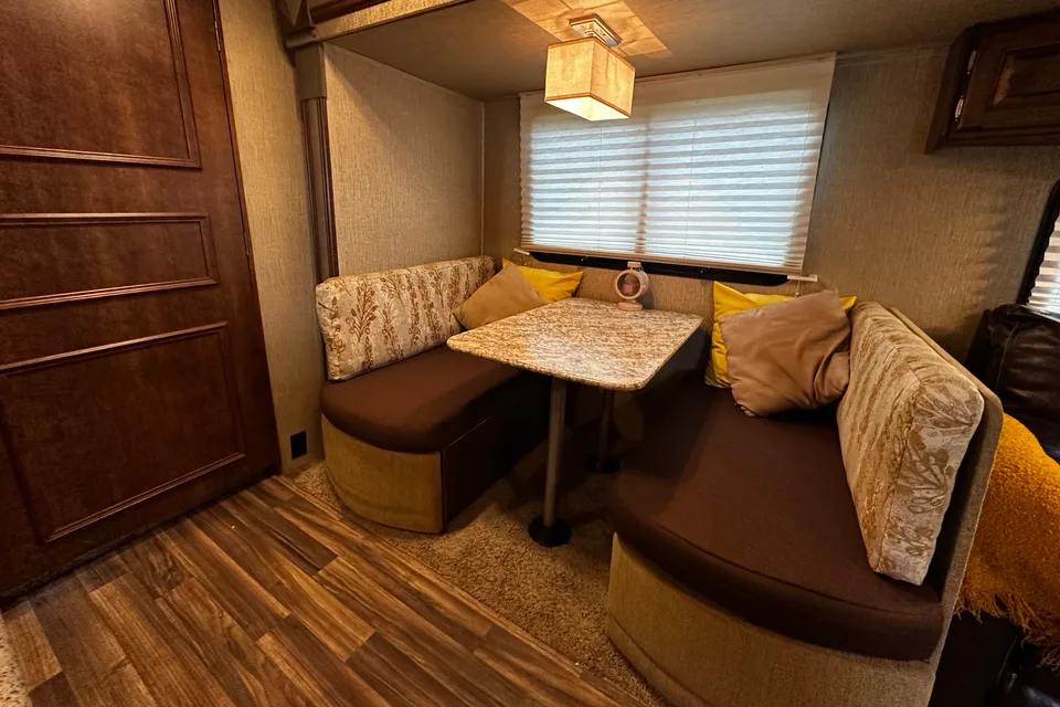 Bridge Family Keystone Outback Diamond Super Lite Travel Trailer