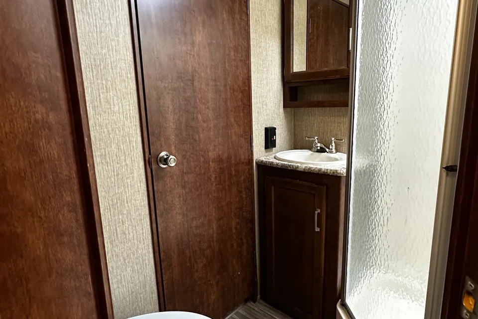 Bridge Family Keystone Outback Diamond Super Lite Travel Trailer