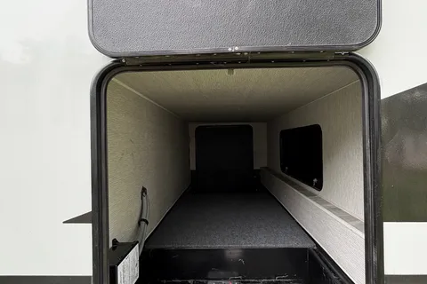 Glamping Pursuit