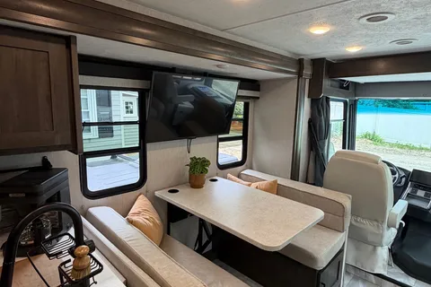 Glamping Pursuit
