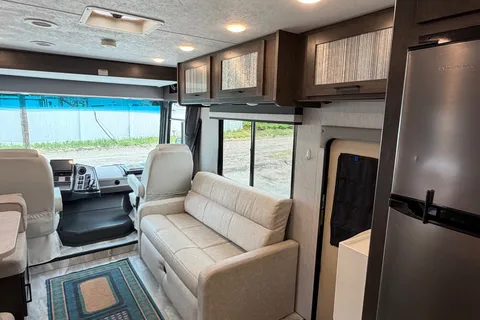Glamping Pursuit