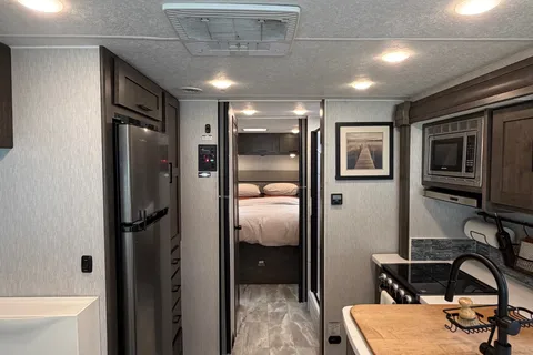 Glamping Pursuit