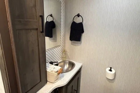 Glamping Pursuit