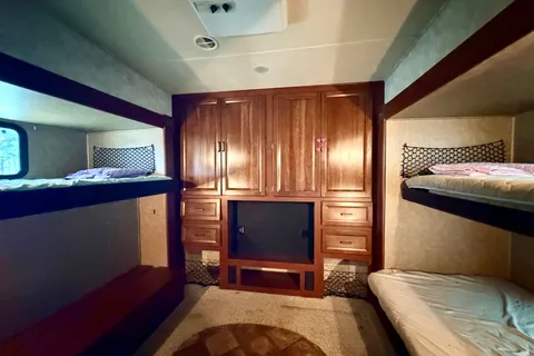 Bayou Ball Farms Forest River Sandpiper Fifth Wheel