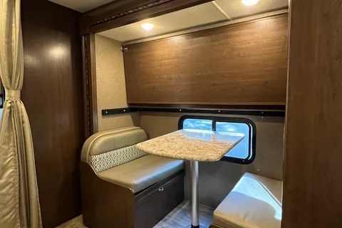 Alex's Thor Motor Coach Freelander Class C Bunkhouse