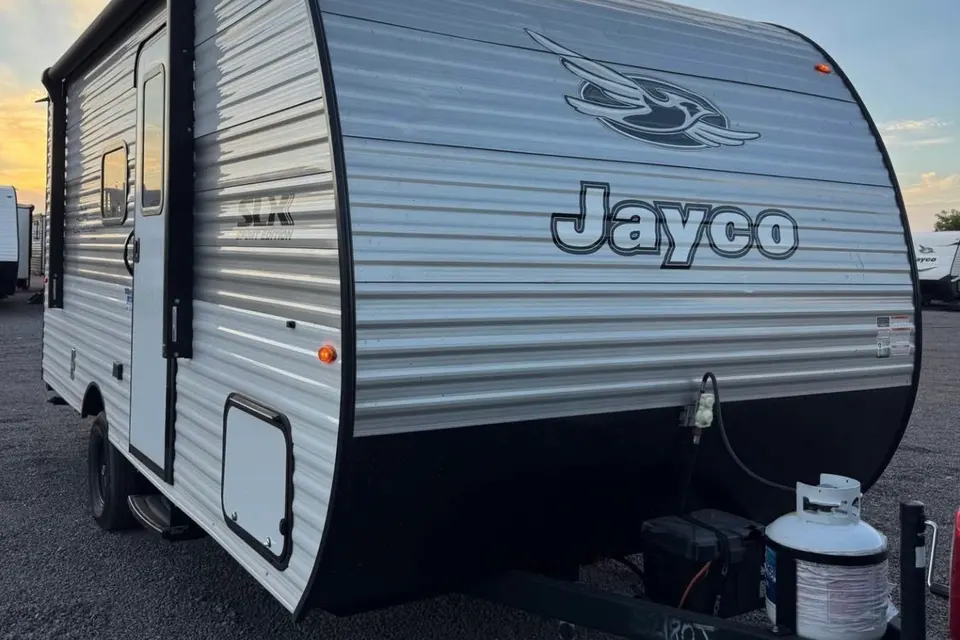 Scotty's Jayco Jayflight SlX 170BH Travel Trailer