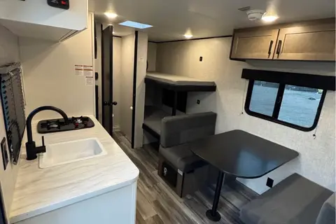 Scotty's Jayco Jayflight SlX 170BH Travel Trailer