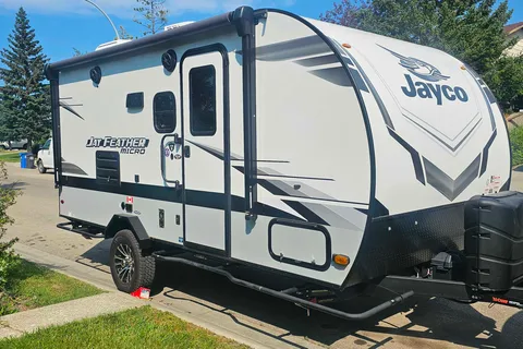 Zandrea's Jayco Jay Feather Micro Travel Trailer