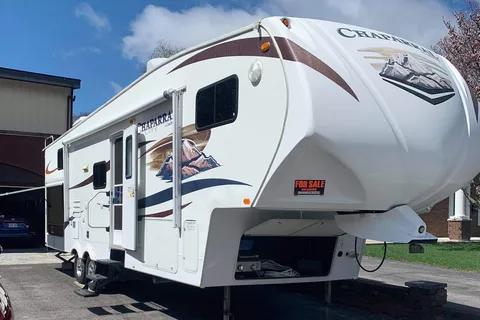Annie’s Coachmen Chapparel Lite Fifth Wheel