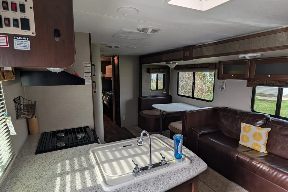 The Scotts R&R retreat on wheels
