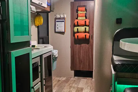 Hooten's Haus