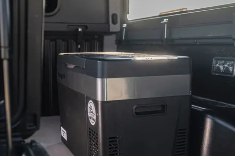 2025 Toyota Tacoma W/ Rooftop Camper