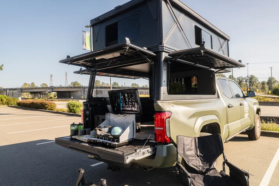 2025 Toyota Tacoma W/ Rooftop Camper