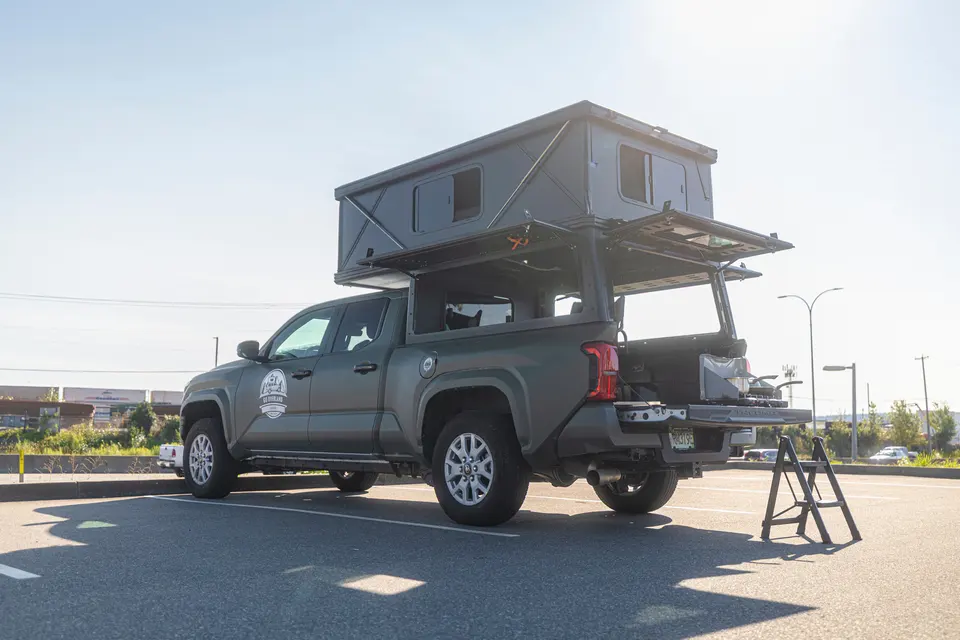 2025 Toyota Tacoma W/ Rooftop Camper