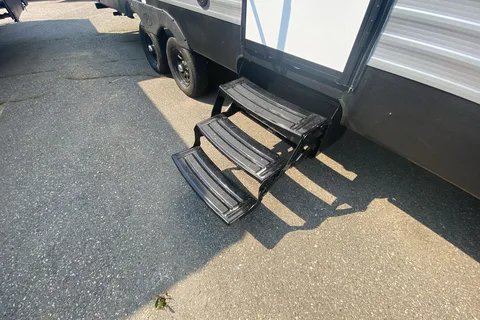 Keystone Springdale 240BHCWE Travel Trailer
