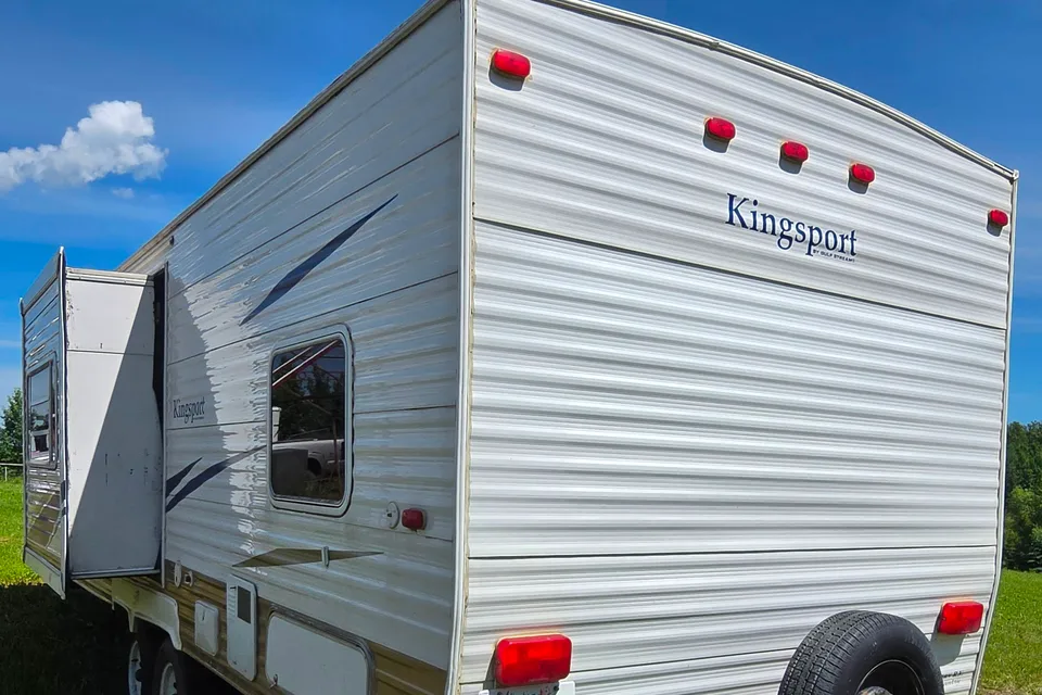 Lal Gulf Stream King Sport Travel Trailer