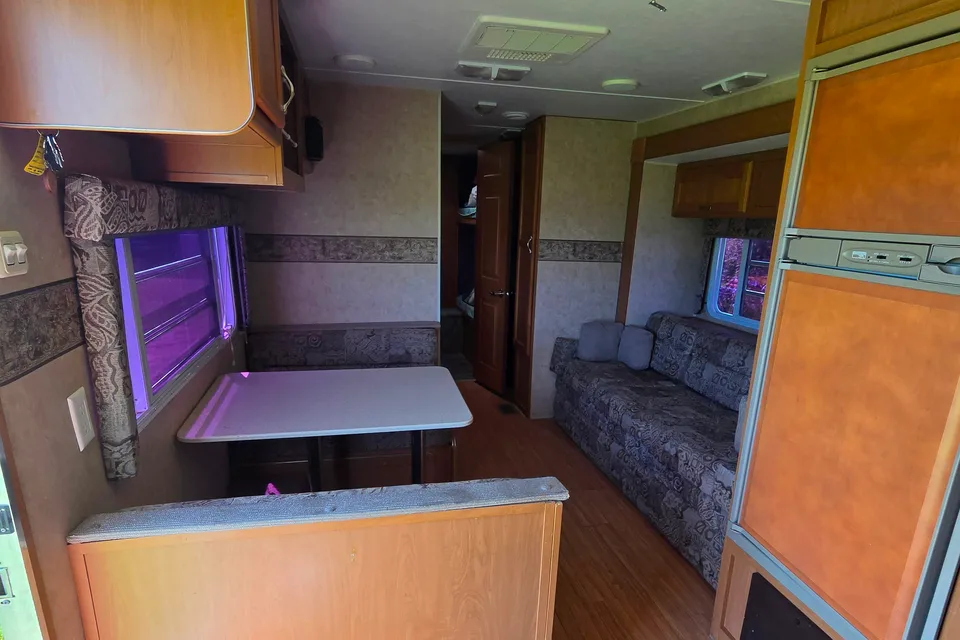 Lal Gulf Stream King Sport Travel Trailer