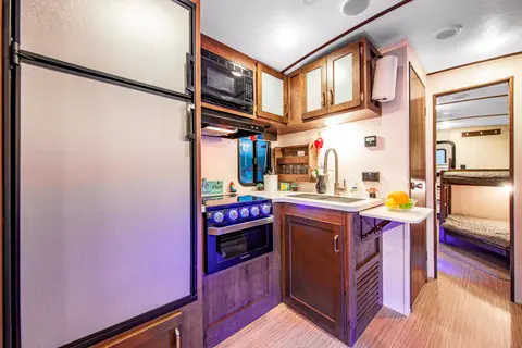 Rv Rentals Way of Life's Keystone Passport GT Series 3400QB Travel Trailer (Sleep 12) LP1
