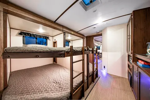 Rv Rentals Way of Life's Keystone Passport GT Series 3400QB Travel Trailer (Sleep 12) LP1