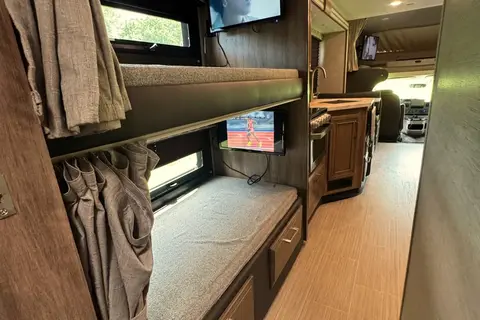 Phoenix - Entegra Coach Odyssey 31F Class C ***SLEEPS 10***UNLIMITED MILES***