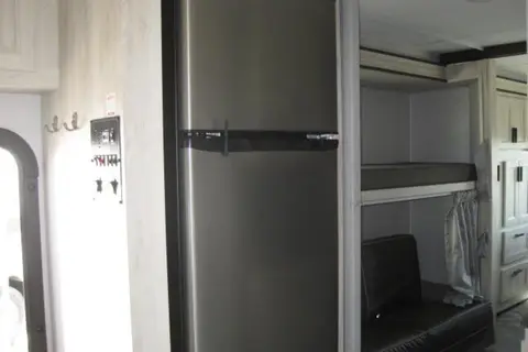 Brian's Forest River Sunseeker le 3250 Class C