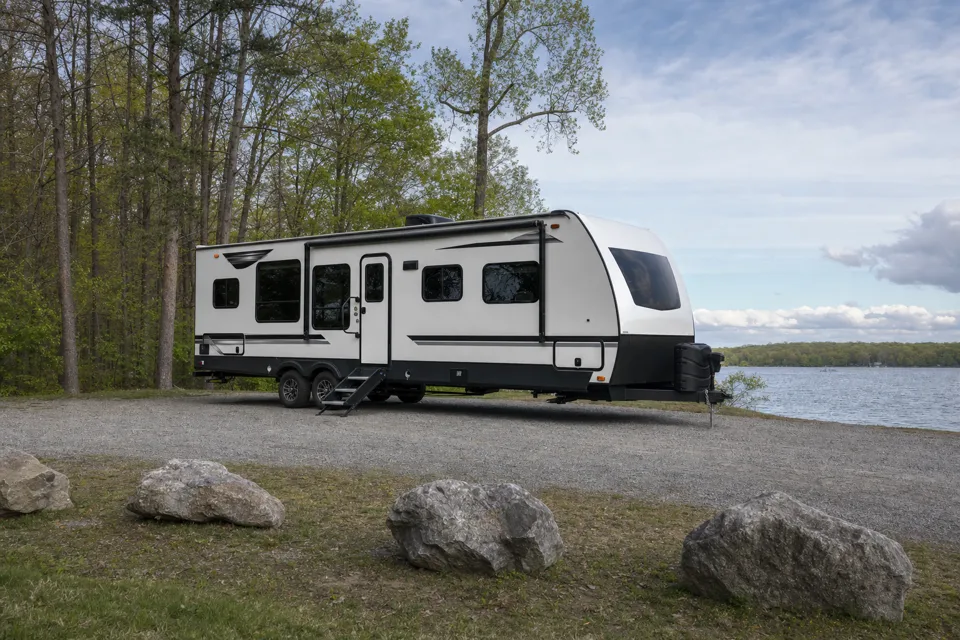 Dimitra's Winnebago Voy Travel Trailer