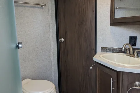 Hideaway Rv Rentals pet friendly spacious Grey Wolf limited