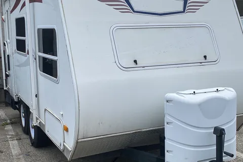 Ultra light easy towing complete Travel Trailer