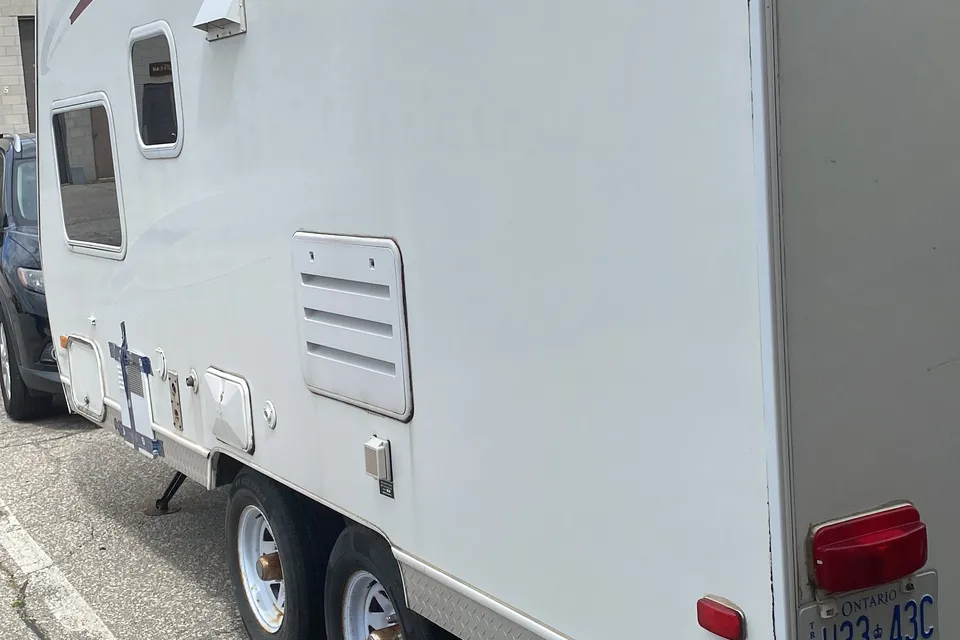 Ultra light easy towing complete Travel Trailer