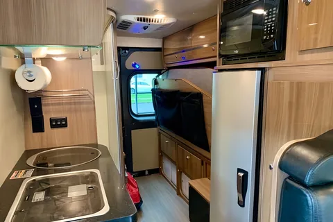 Beautiful Winnebago Travato 59G Class B