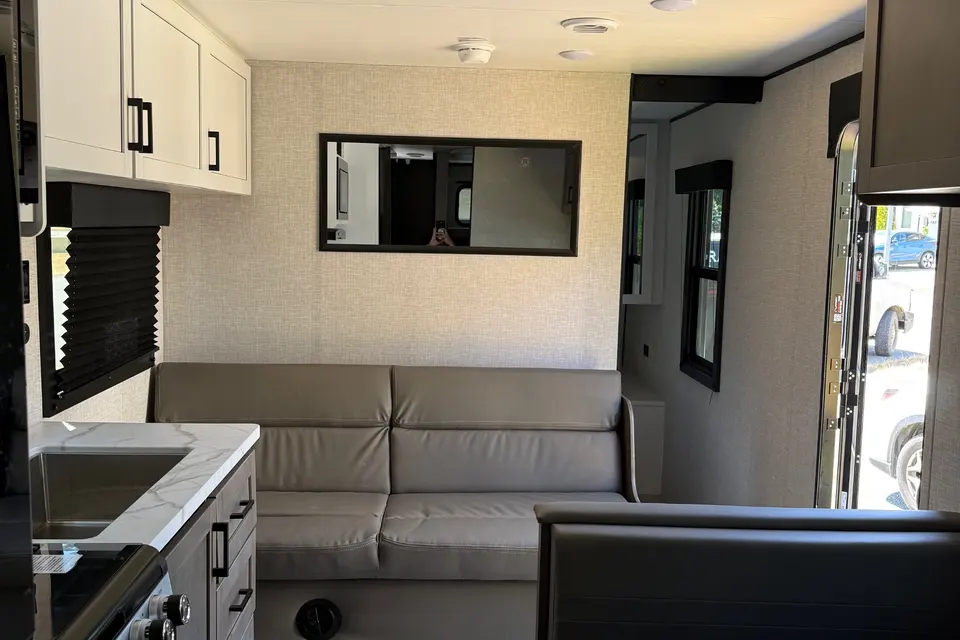 Mackenzie's Highland Ridge RV Open range 26BH Travel Trailer