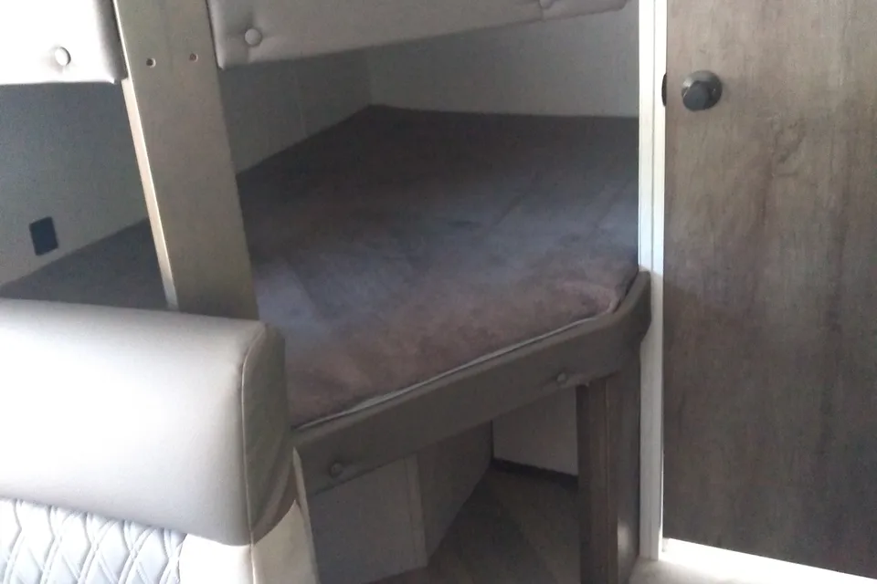 Lynn's Forest River Salem Cruise Lite Travel Trailer