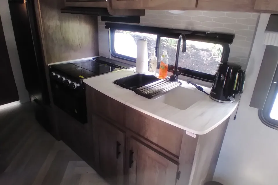 Lynn's Forest River Salem Cruise Lite Travel Trailer