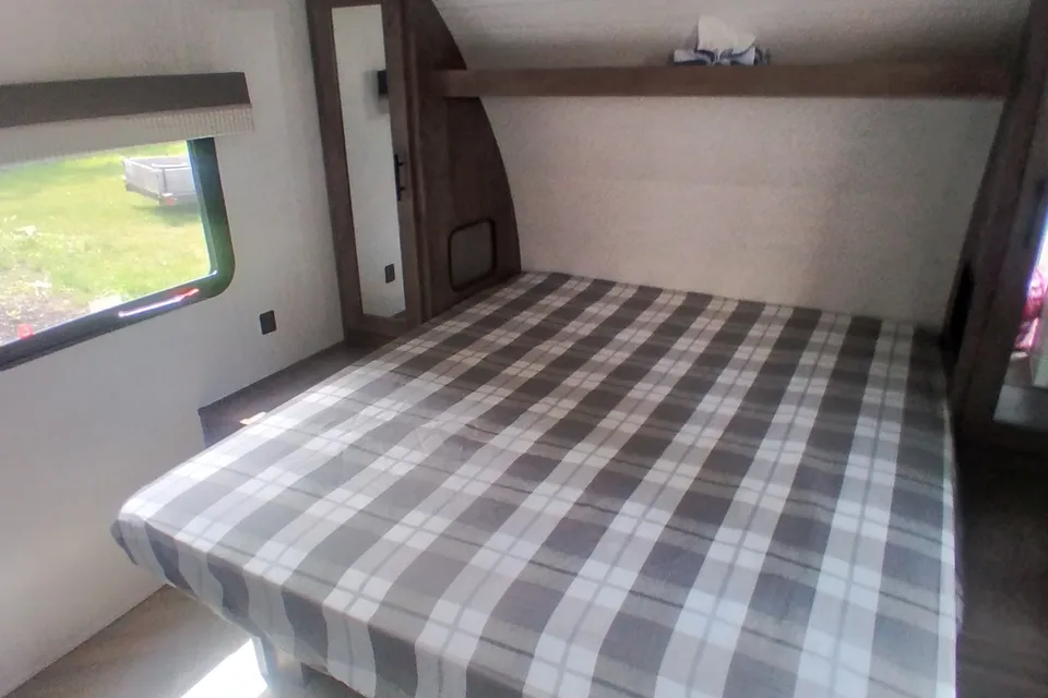Lynn's Forest River Salem Cruise Lite Travel Trailer