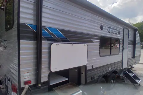 Lynn's Forest River Salem Cruise Lite Travel Trailer