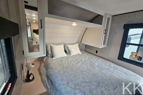 Open Range 26BHS Luxury Family Travel Trailer – Sleeps 10 | Upgraded Mattress | Fully Loaded