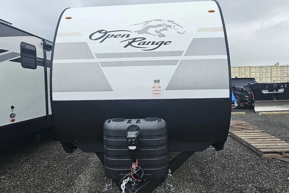 Open Range 26BHS Luxury Family Travel Trailer – Sleeps 10 | Upgraded Mattress | Fully Loaded
