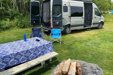 Grand Sprinter Vanlife avec 2 kids