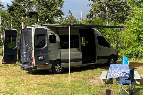 Grand Sprinter Vanlife avec 2 kids