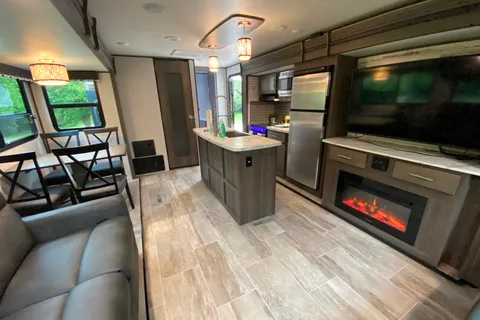 Hotel on wheels - Luxury with all the amenities